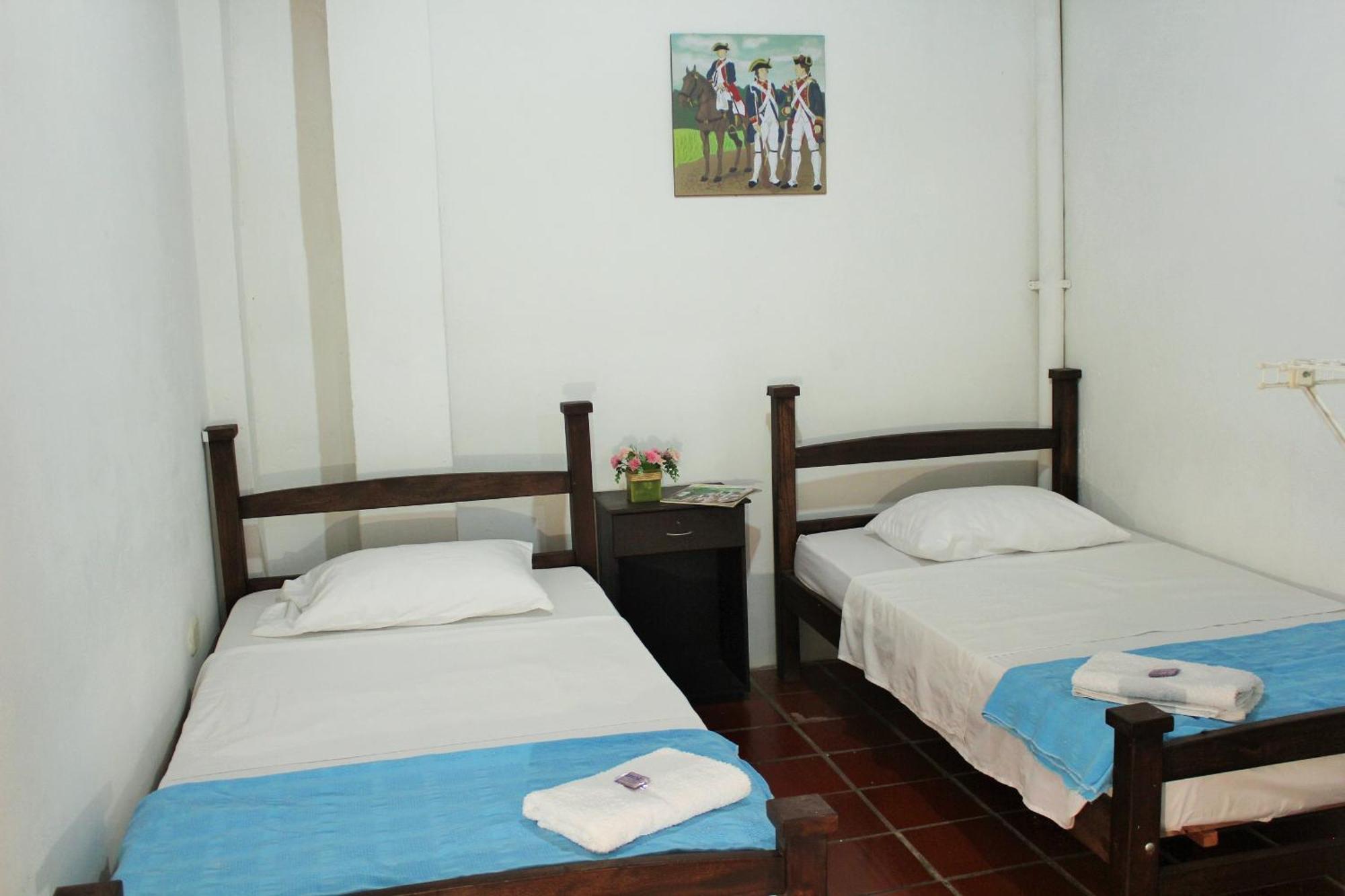 Hospedaje Los Capuchinos Socorro Ngoại thất bức ảnh